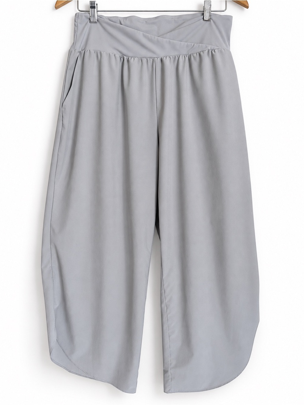 Halara Large Dust Gray High Waist Crossover Quick Dry Resort Barrel Pocket Pants